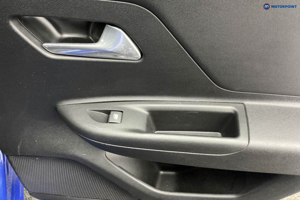 Vauxhall Mokka Elite Nav Premium Automatic Electric SUV - Stock Number (1615726) - 31st supplementary image