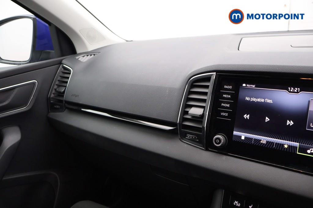 Skoda Karoq Se L Automatic Petrol SUV - Stock Number (1616438) - 9th supplementary image