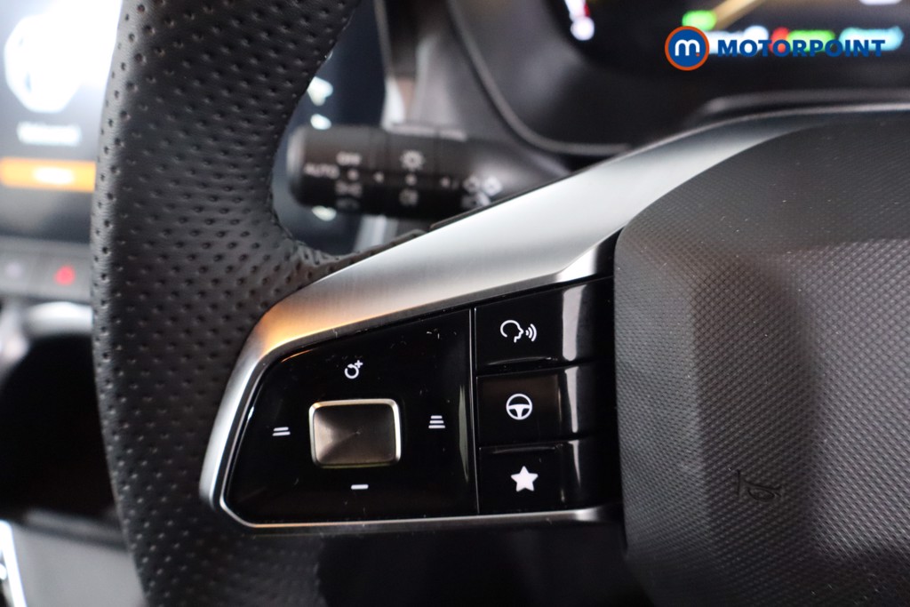 Mg Motor Uk ZS Trophy Automatic Petrol-Electric Hybrid SUV - Stock Number (1617784) - 7th supplementary image