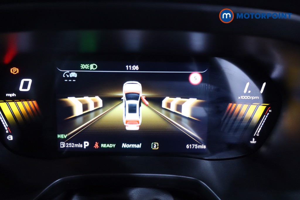 Mg Motor Uk ZS Trophy Automatic Petrol-Electric Hybrid SUV - Stock Number (1617784) - 16th supplementary image