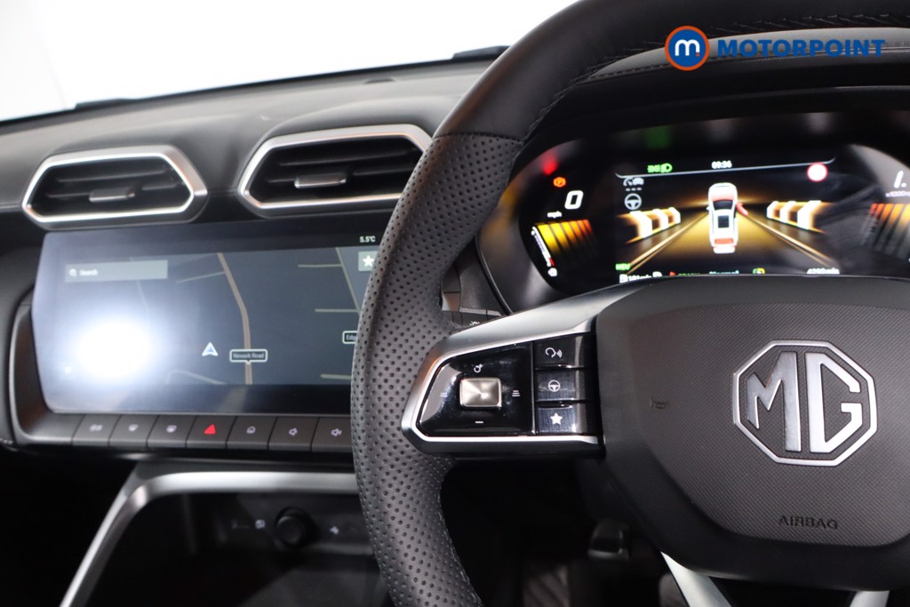 Mg Motor Uk ZS Trophy Automatic Petrol-Electric Hybrid SUV - Stock Number (1617791) - 21st supplementary image