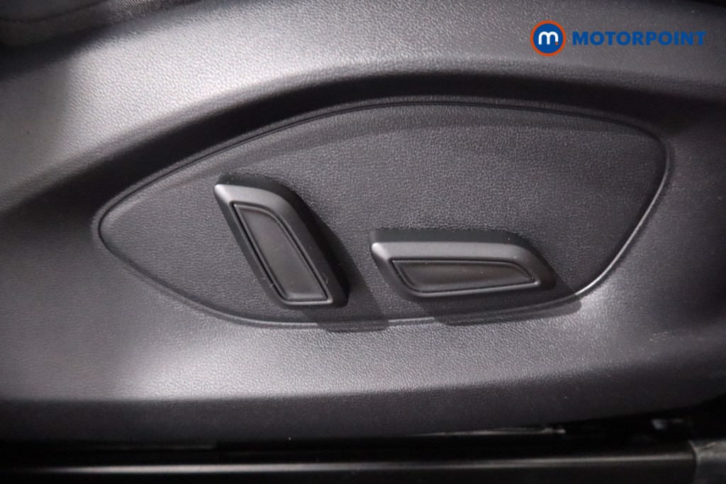 Mg Motor Uk ZS Trophy Automatic Petrol-Electric Hybrid SUV - Stock Number (1617791) - 23rd supplementary image