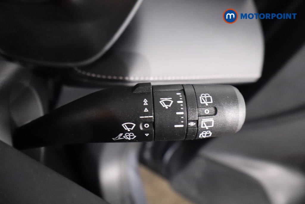 Mg Motor Uk ZS Trophy Automatic Petrol-Electric Hybrid SUV - Stock Number (1617923) - 15th supplementary image