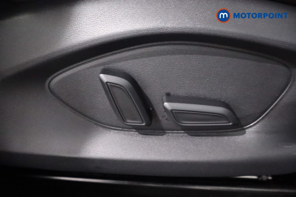 Mg Motor Uk ZS Trophy Automatic Petrol-Electric Hybrid SUV - Stock Number (1617923) - 23rd supplementary image