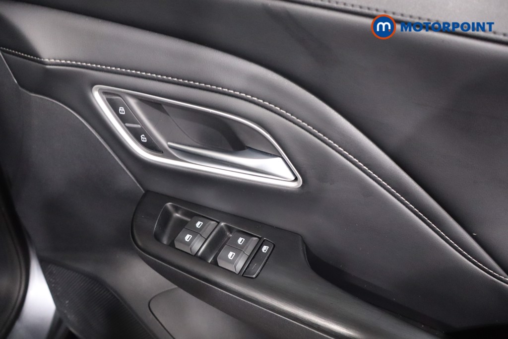 Mg Motor Uk ZS Trophy Automatic Petrol-Electric Hybrid SUV - Stock Number (1617923) - 25th supplementary image