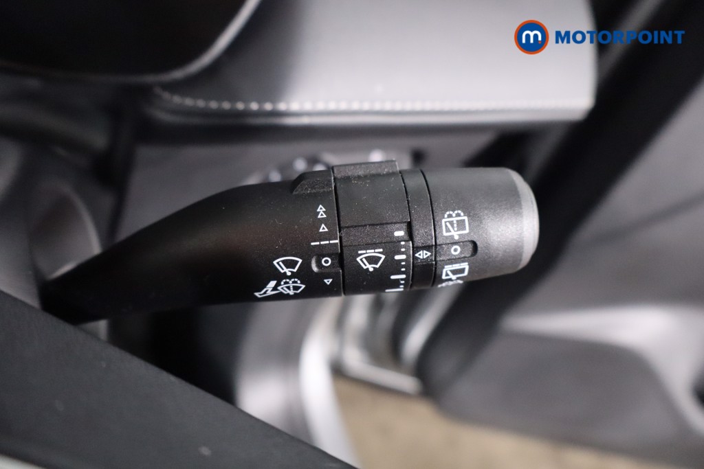 Mg Motor Uk ZS Trophy Automatic Petrol-Electric Hybrid SUV - Stock Number (1618392) - 15th supplementary image