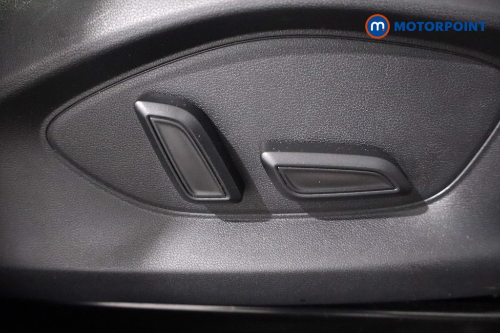 Mg Motor Uk ZS Trophy Automatic Petrol-Electric Hybrid SUV - Stock Number (1618392) - 23rd supplementary image