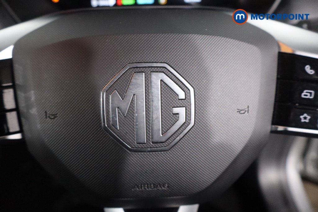 Mg Motor Uk ZS Trophy Automatic Petrol-Electric Hybrid SUV - Stock Number (1618412) - 13th supplementary image