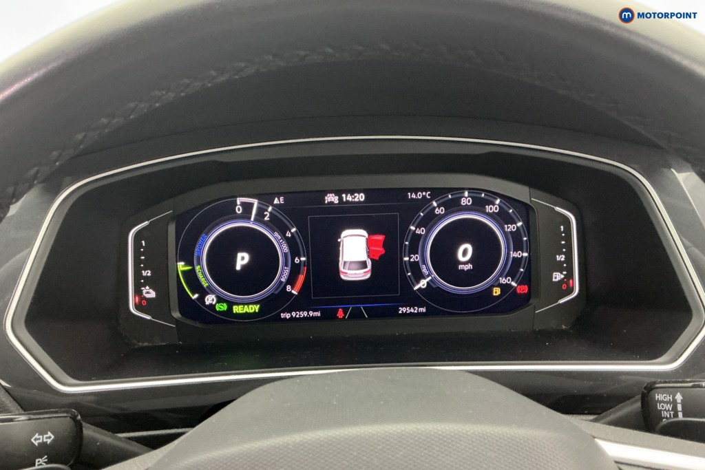 Volkswagen Tiguan Life Automatic Petrol Plug-In Hybrid SUV - Stock Number (1618637) - 11th supplementary image
