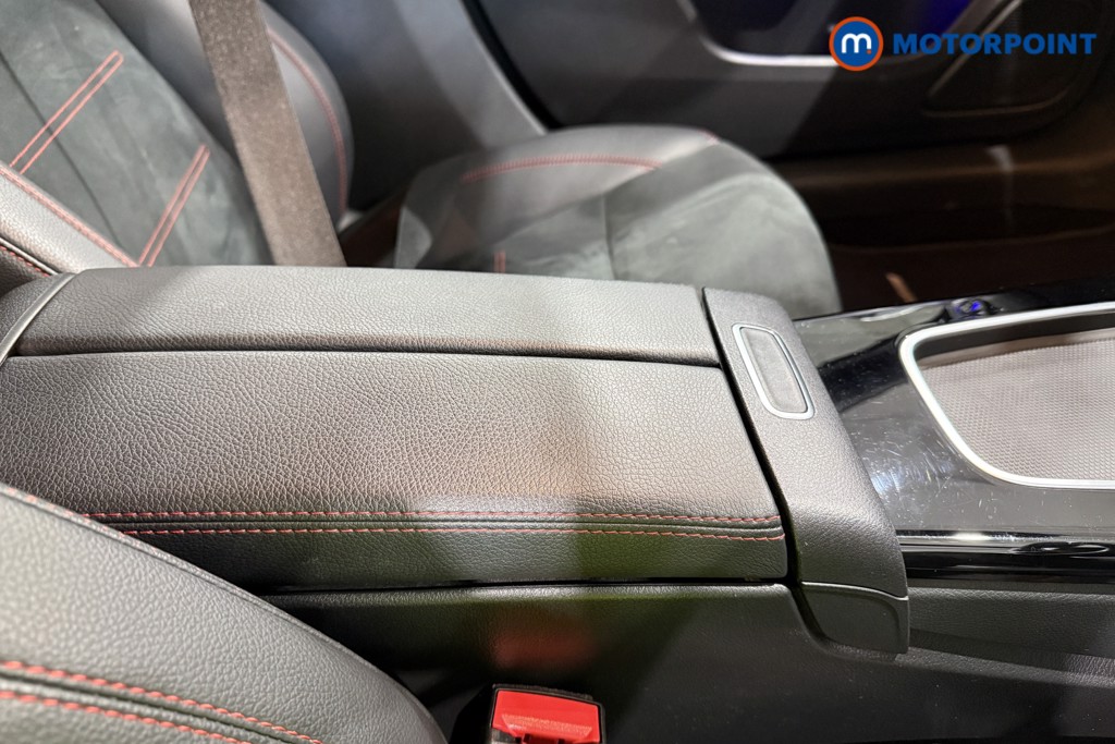 Mercedes-Benz A Class Amg Line Automatic Petrol Hatchback - Stock Number (1620418) - 15th supplementary image