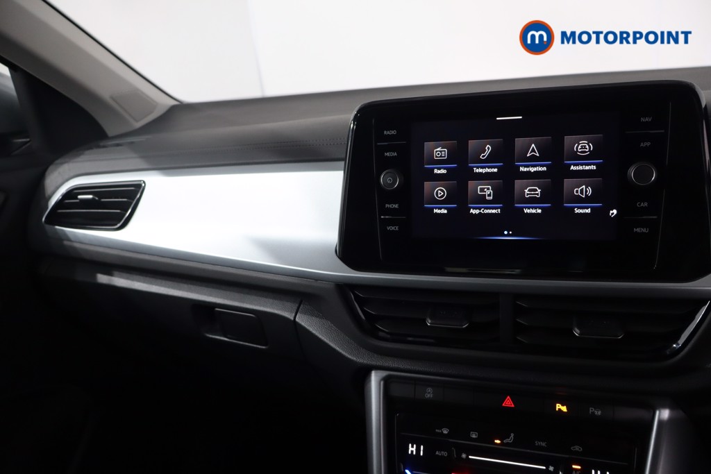 Volkswagen T-Roc Life Manual Petrol SUV - Stock Number (1620963) - 19th supplementary image