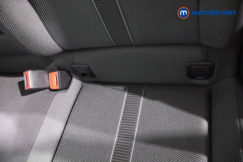 Volkswagen T-Roc Life Manual Petrol SUV - Stock Number (1620963) - 26th supplementary image