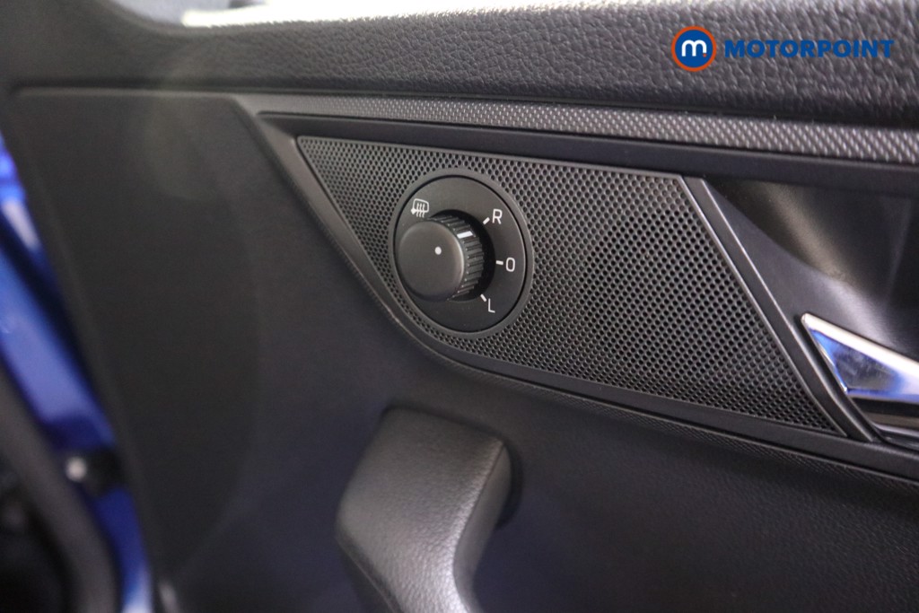 Skoda Fabia Colour Edition Manual Petrol Hatchback - Stock Number (1621505) - 12th supplementary image