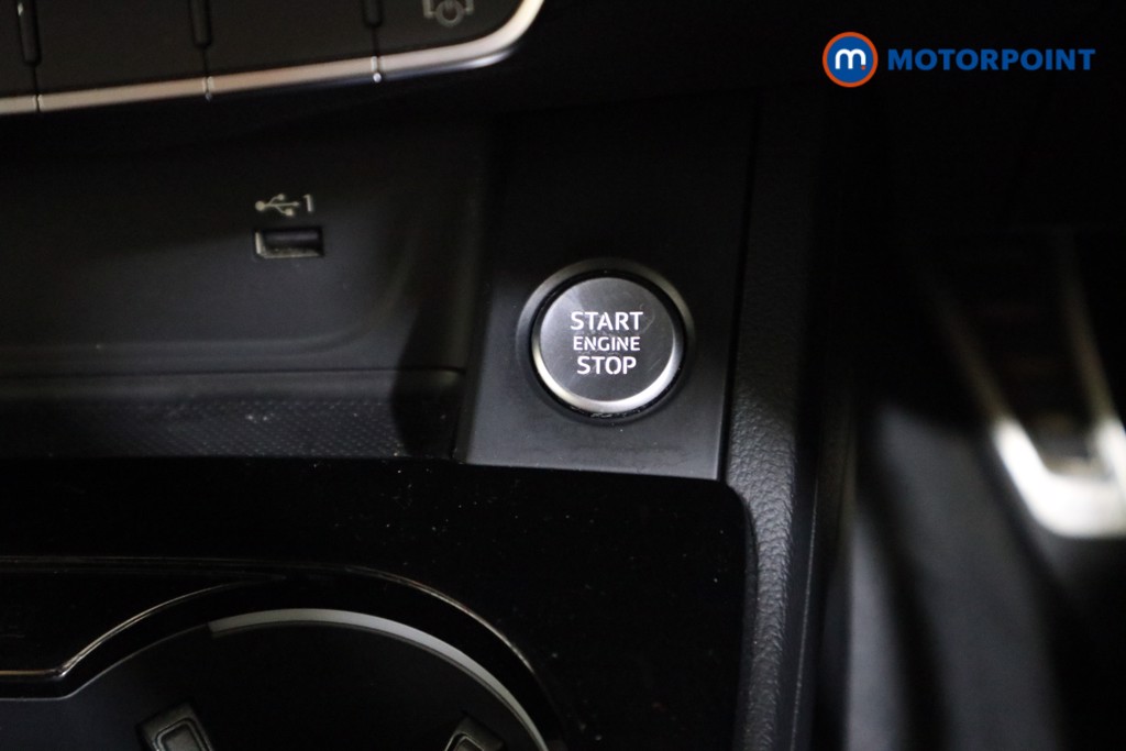 Audi A4 Black Edition Automatic Petrol Estate - Stock Number (1621675) - 10th supplementary image