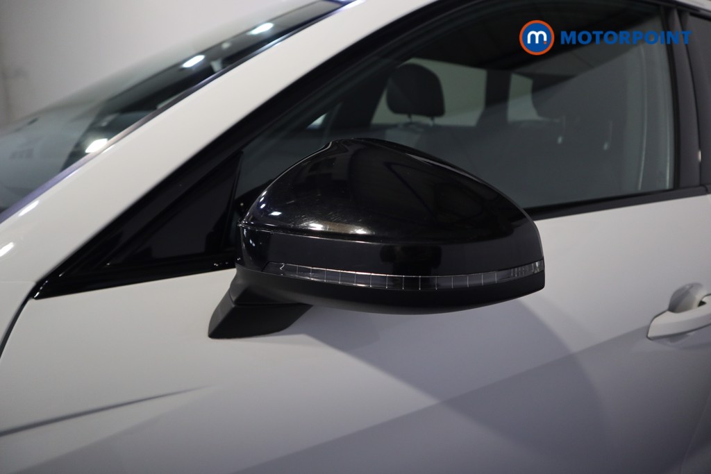 Audi A4 Black Edition Automatic Petrol Estate - Stock Number (1621675) - 41st supplementary image