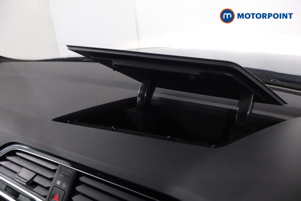 Volkswagen Tiguan R-Line Automatic Petrol SUV - Stock Number (1622900) - 19th supplementary image