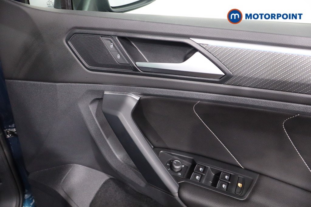 Volkswagen Tiguan R-Line Automatic Petrol SUV - Stock Number (1622900) - 31st supplementary image