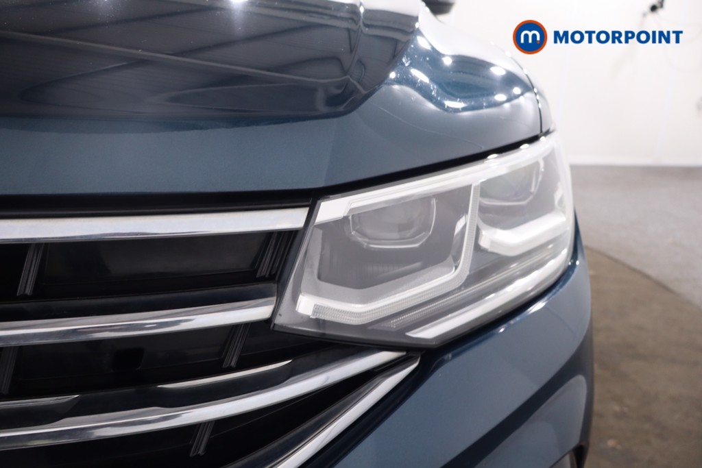 Volkswagen Tiguan R-Line Automatic Petrol SUV - Stock Number (1622900) - 40th supplementary image