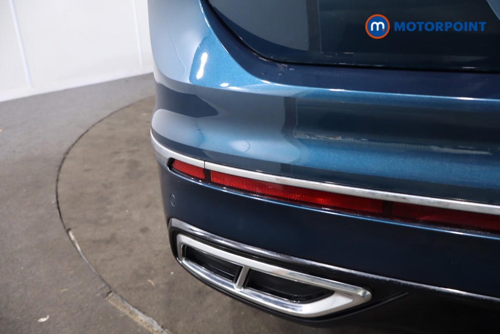 Volkswagen Tiguan R-Line Automatic Petrol SUV - Stock Number (1622900) - 46th supplementary image