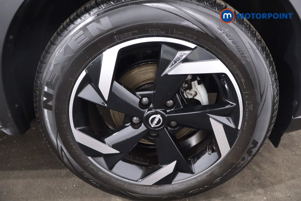 Nissan Juke N-Connecta Manual Petrol SUV - Stock Number (1623100) - 10th supplementary image