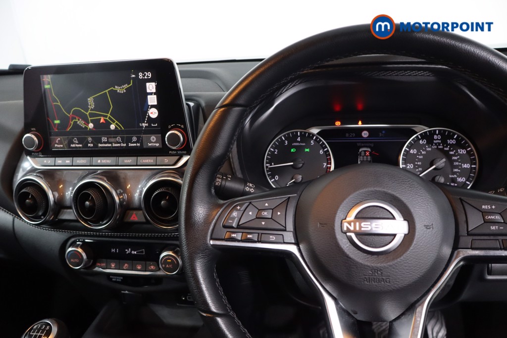 Nissan Juke N-Connecta Manual Petrol SUV - Stock Number (1623100) - 20th supplementary image