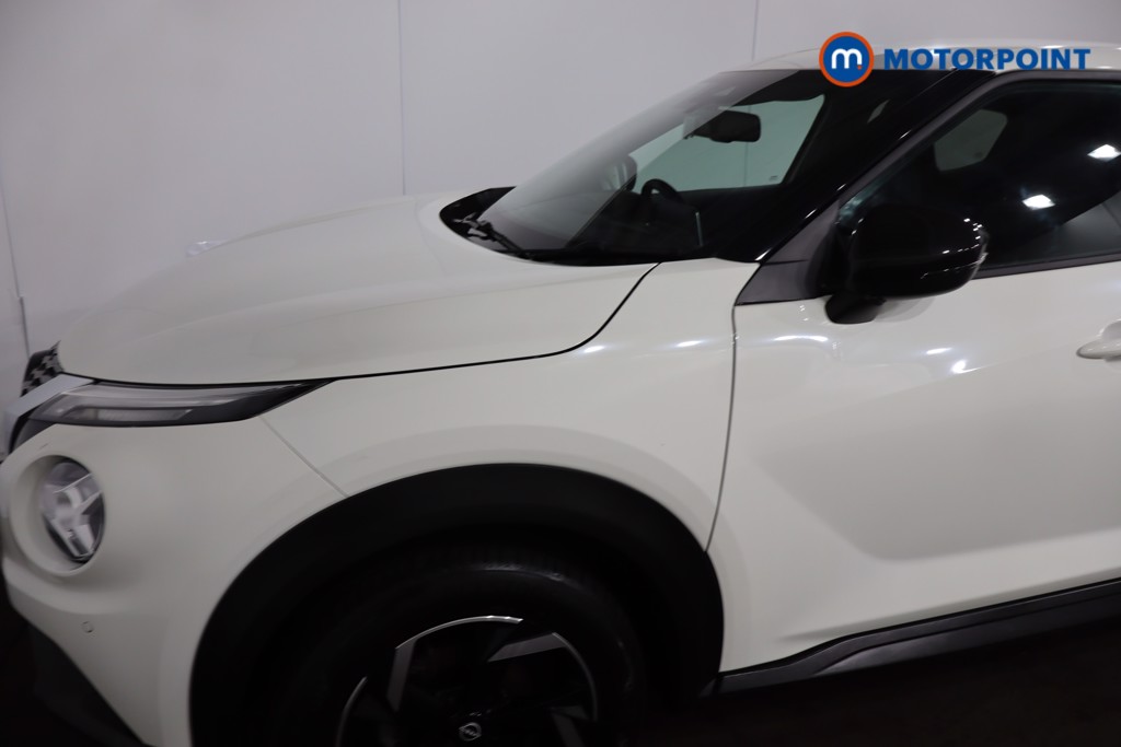 Nissan Juke N-Connecta Manual Petrol SUV - Stock Number (1623100) - 27th supplementary image