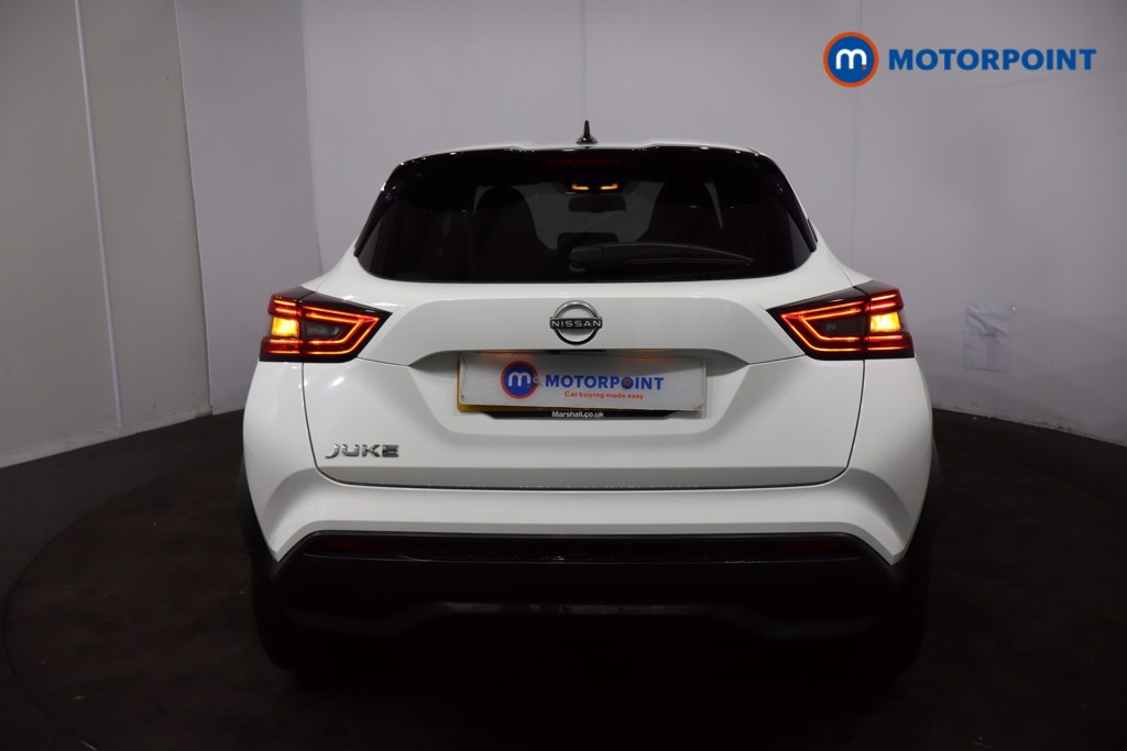 Nissan Juke N-Connecta Manual Petrol SUV - Stock Number (1623100) - 35th supplementary image