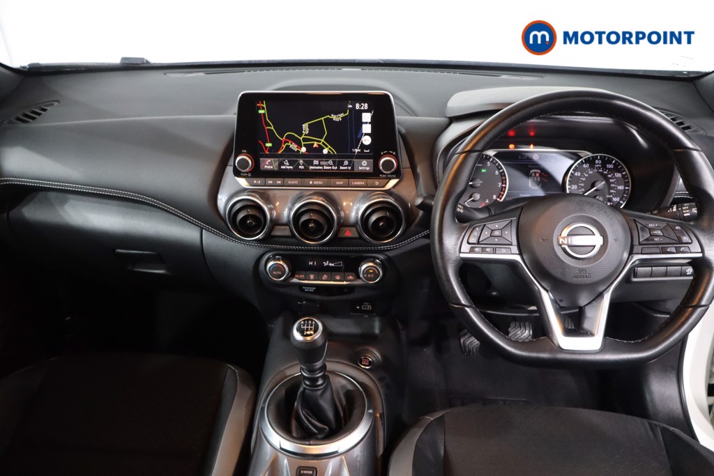Nissan Juke N-Connecta Manual Petrol SUV - Stock Number (1623100) - 1st supplementary image