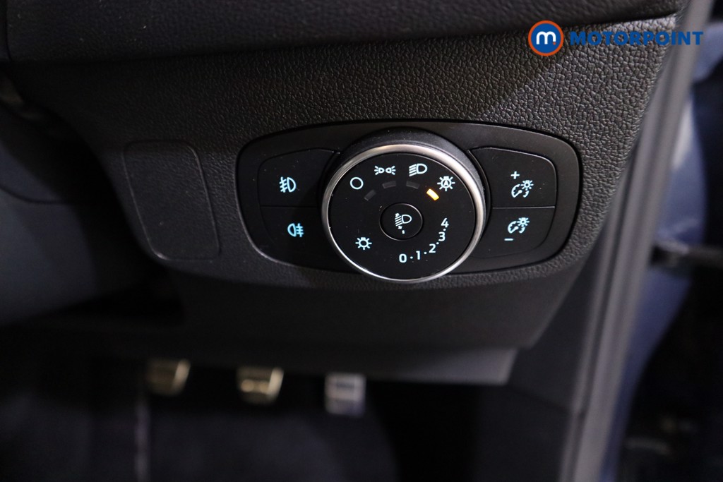 Ford Focus St-Line X Edition Manual Petrol Estate - Stock Number (1623539) - 14th supplementary image