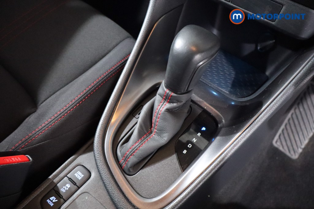 Toyota Yaris Gr Sport Automatic Petrol-Electric Hybrid Hatchback - Stock Number (1623923) - 21st supplementary image