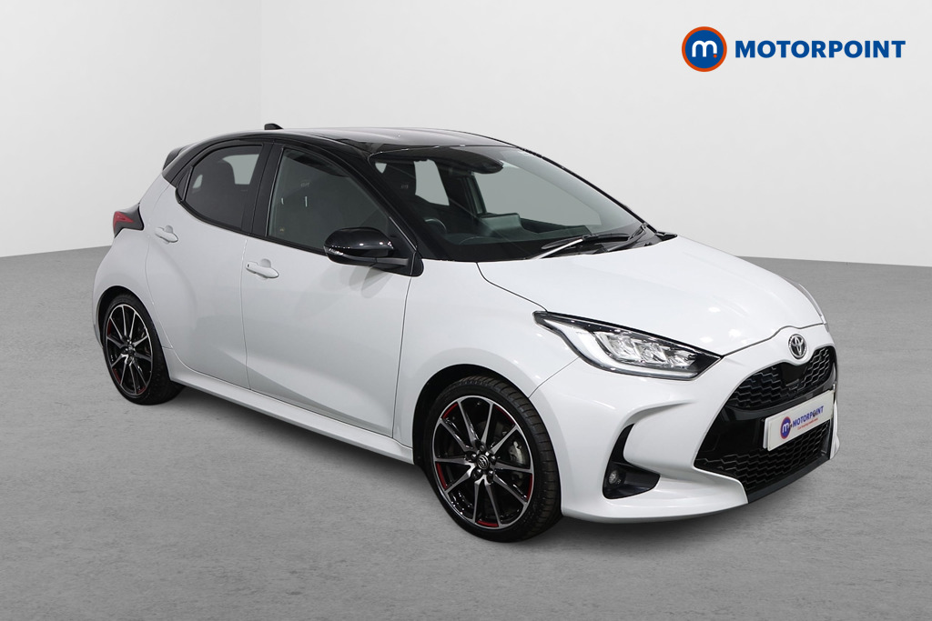 Toyota Yaris Gr Sport Automatic Petrol-Electric Hybrid Hatchback - Stock Number (1623923) - Drivers side front corner