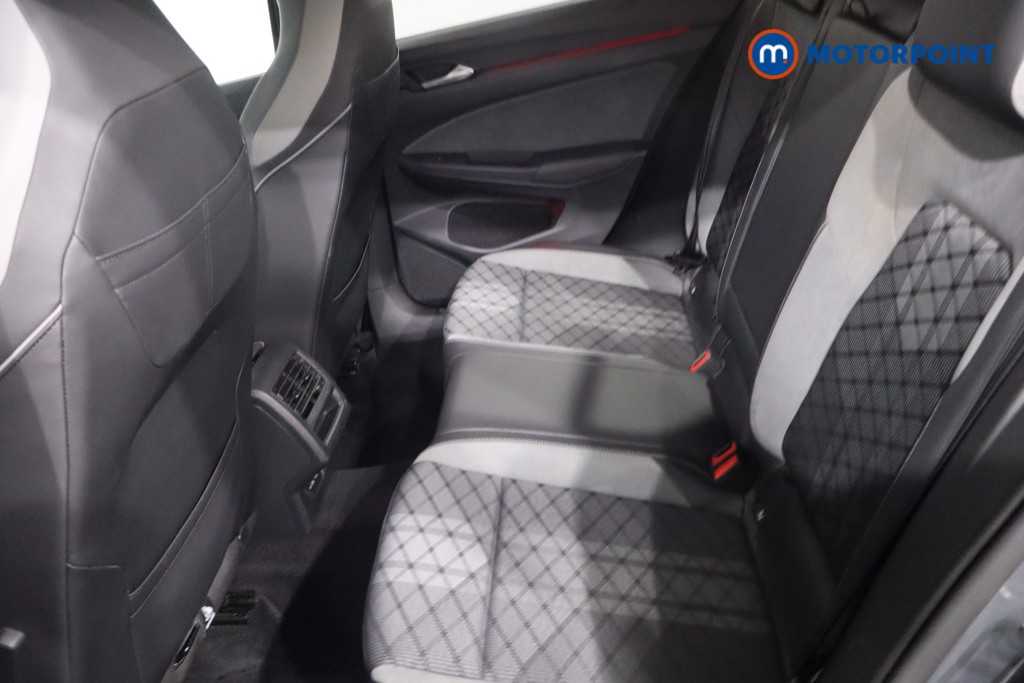 Volkswagen Golf R-Line Automatic Diesel Hatchback - Stock Number (1625791) - 5th supplementary image