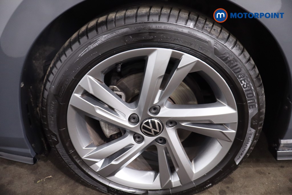 Volkswagen Golf R-Line Automatic Diesel Hatchback - Stock Number (1625791) - 11th supplementary image