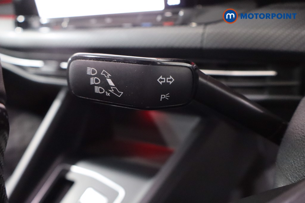 Volkswagen Golf R-Line Automatic Diesel Hatchback - Stock Number (1625791) - 16th supplementary image