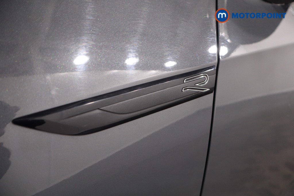 Volkswagen Golf R-Line Automatic Diesel Hatchback - Stock Number (1625791) - 32nd supplementary image