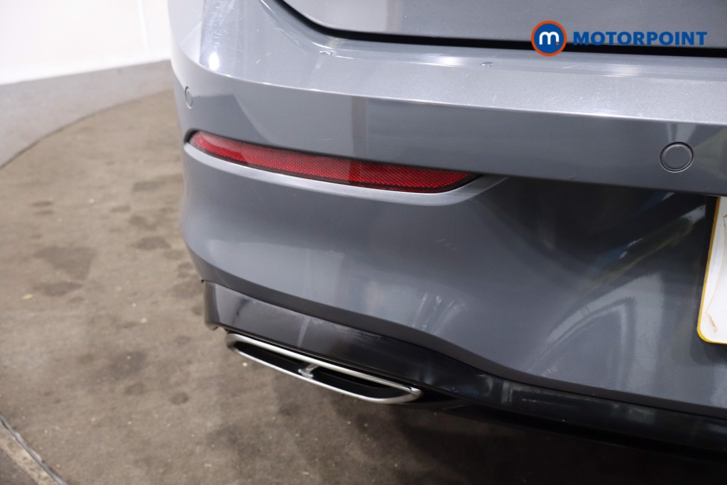 Volkswagen Golf R-Line Automatic Diesel Hatchback - Stock Number (1625791) - 43rd supplementary image