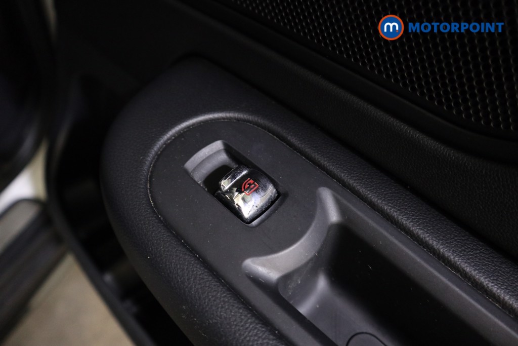 Mini Countryman Cooper Classic Automatic Petrol SUV - Stock Number (1625920) - 19th supplementary image