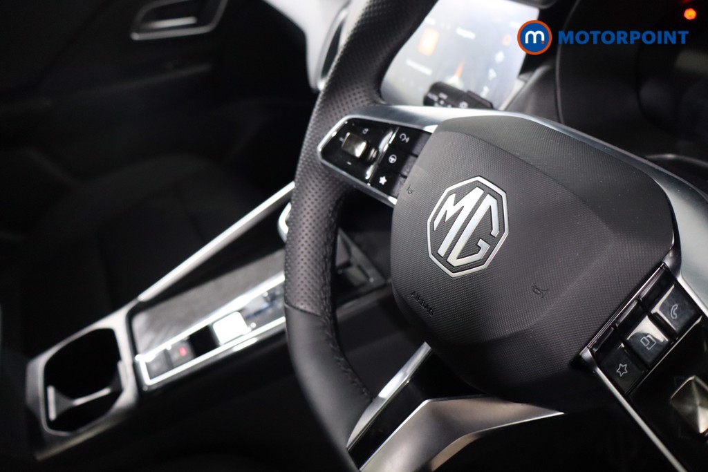 Mg Motor Uk ZS Trophy Automatic Petrol-Electric Hybrid SUV - Stock Number (1617834) - 22nd supplementary image
