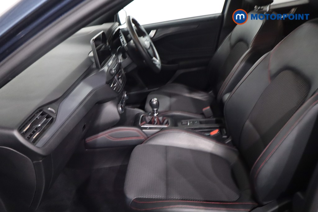 Ford Focus St-Line X Manual Petrol Hatchback - Stock Number (1619752) - 4th supplementary image
