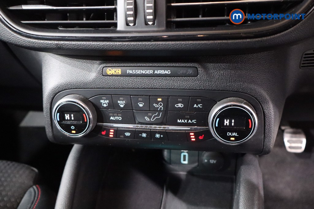 Ford Focus St-Line X Manual Petrol Hatchback - Stock Number (1619752) - 19th supplementary image