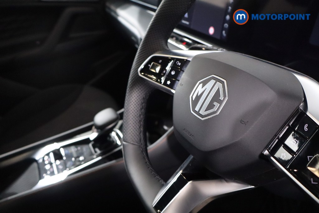 Mg Motor Uk HS SE Automatic Petrol-Electric Hybrid SUV - Stock Number (1623027) - 22nd supplementary image