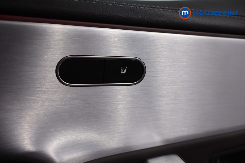 Mercedes-Benz CLA Amg Line Automatic Petrol Coupe - Stock Number (1624364) - 19th supplementary image