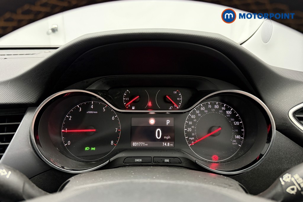 Vauxhall Crossland X Elite Nav Automatic Petrol SUV - Stock Number (1601854) - 9th supplementary image