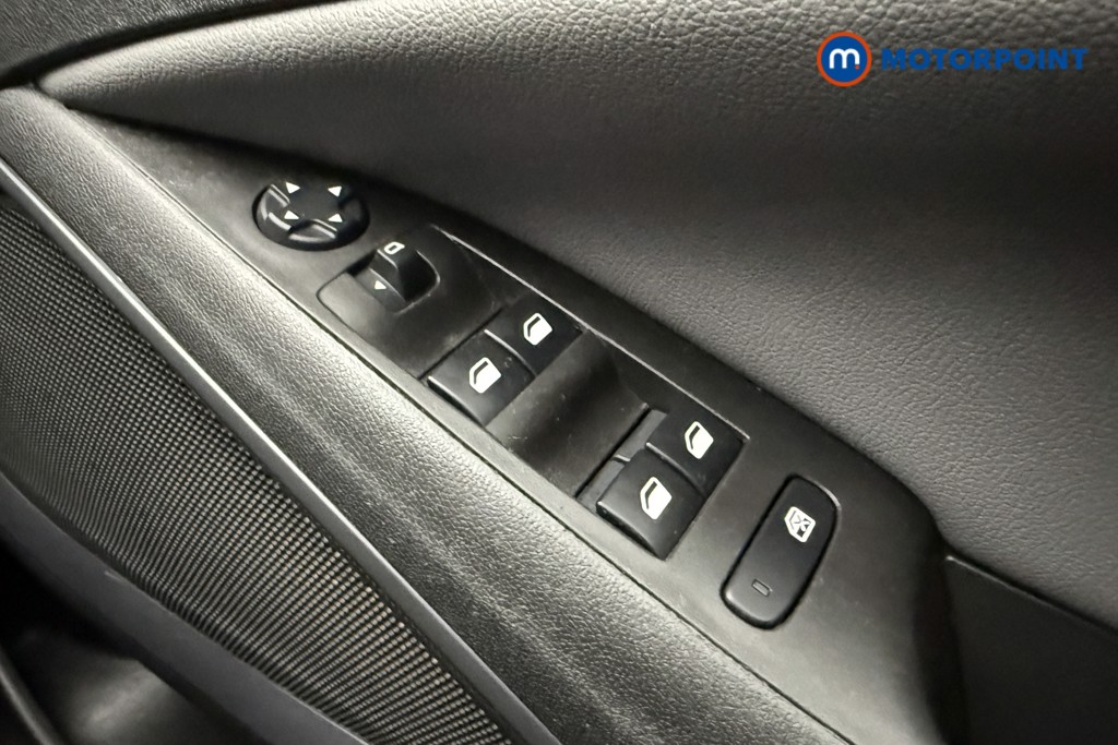 Vauxhall Crossland X Elite Nav Automatic Petrol SUV - Stock Number (1601854) - 16th supplementary image