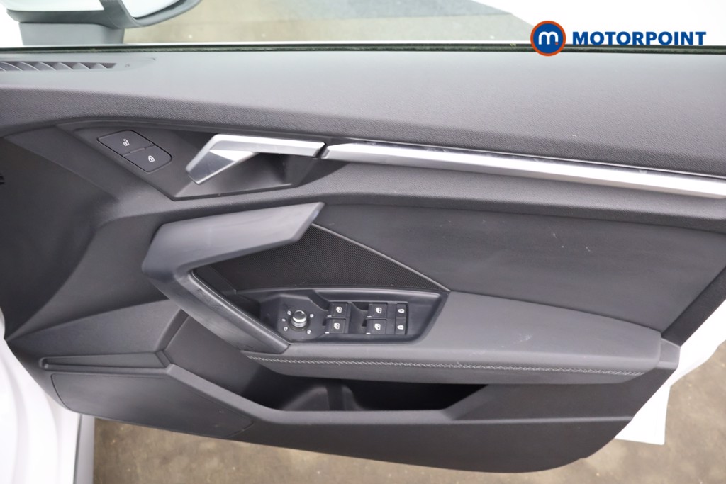 Audi A3 S Line Manual Petrol Hatchback - Stock Number (1605087) - 11th supplementary image