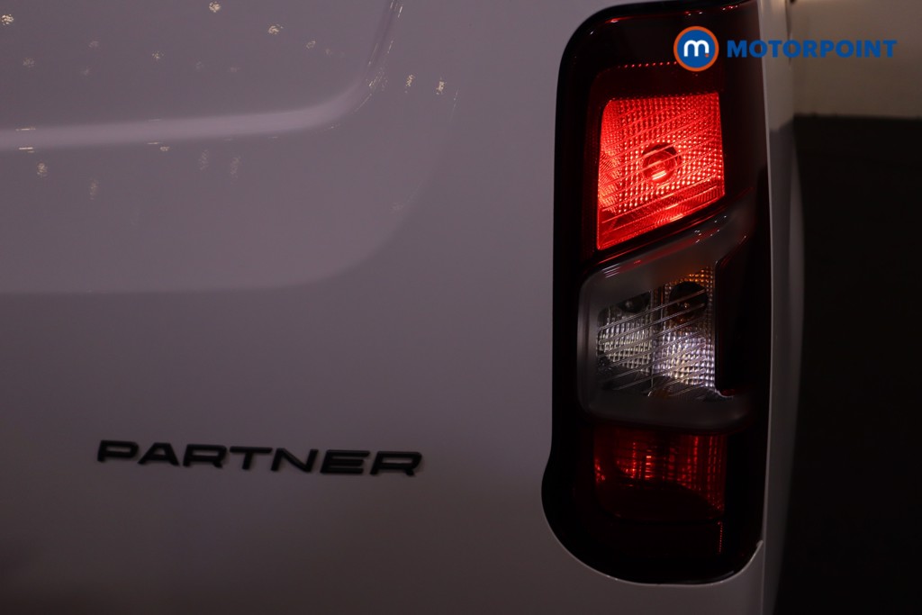 Peugeot Partner Professional Manual Diesel Panel Van - Stock Number (1608878) - 28th supplementary image