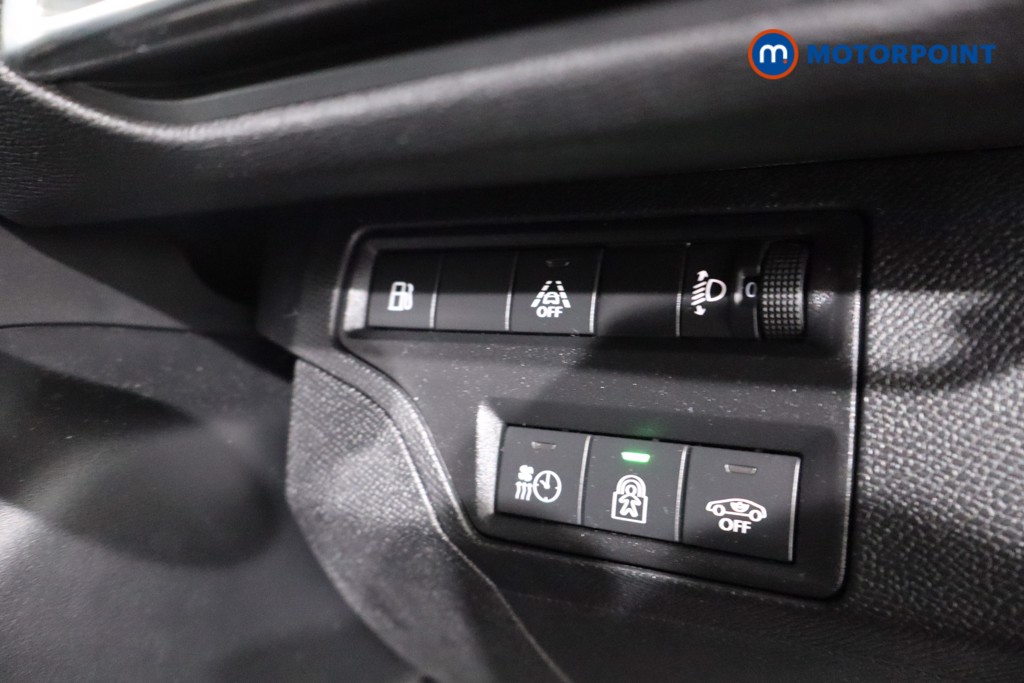 Peugeot 3008 Allure Automatic Petrol Plug-In Hybrid SUV - Stock Number (1610605) - 15th supplementary image