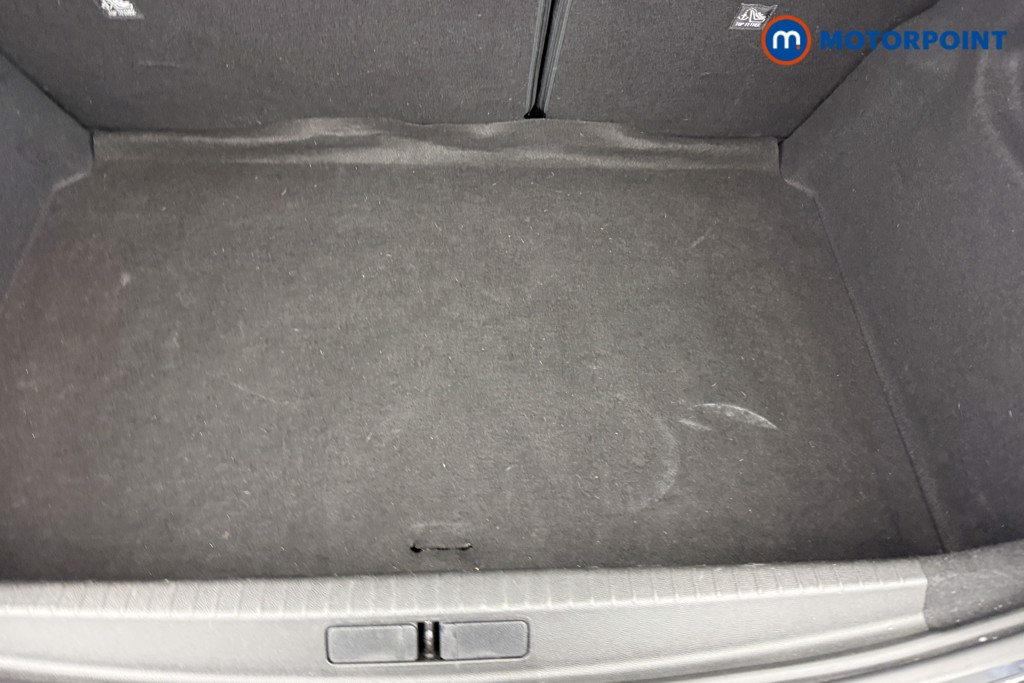 Vauxhall Corsa GS Manual Petrol Hatchback - Stock Number (1611293) - 4th supplementary image