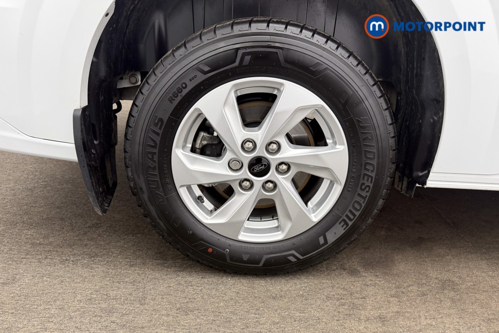 Ford Transit Custom Limited Manual Diesel Standard Roof Minibus - Stock Number (1612851) - 24th supplementary image