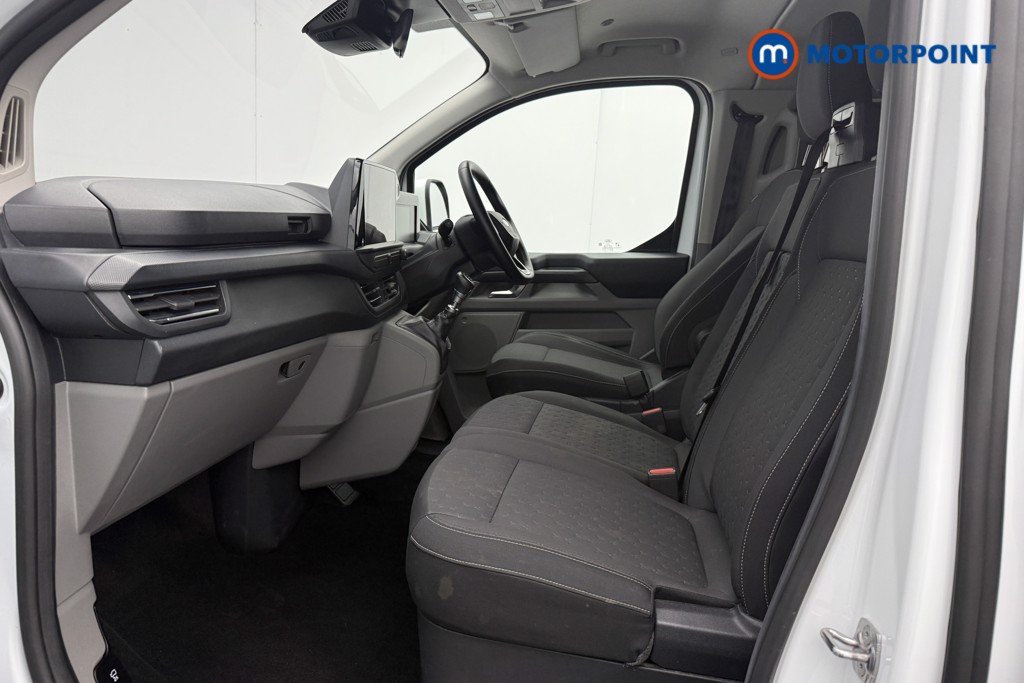 Ford Transit Custom Limited Manual Diesel Standard Roof Minibus - Stock Number (1612851) - 1st supplementary image